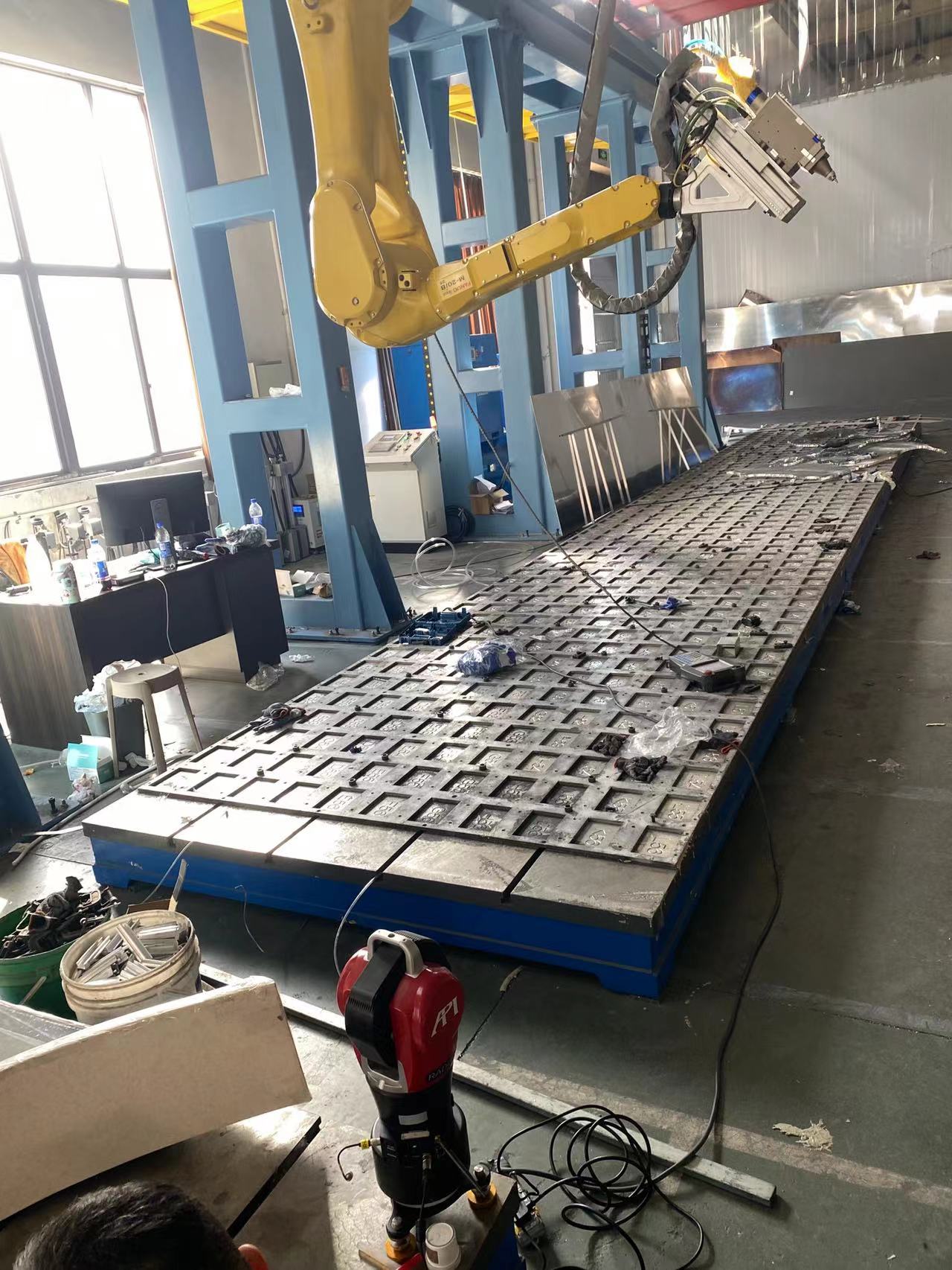 工业机器人绝对定位精度标定-机器人激光跟踪仪标定技术 工业机器人绝对定位精度标定 机器人激光跟踪仪标定技术 第2张 工业机器人绝对定位精度标定-机器人激光跟踪仪标定技术 工业机器人绝对定位精度标定 机器人激光跟踪仪标定技术 第2张