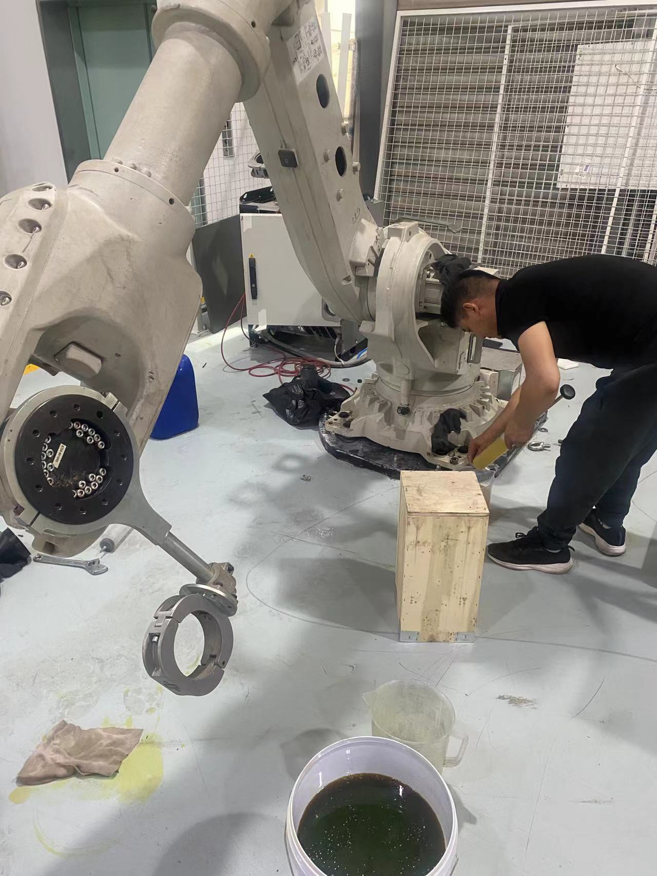 无锡ABB机器人6700保养_IRB6700专业维修与定期巡检 - 苏州凯铂克 ABB IRB 6700保养 无锡ABB 6700机器人保养 无锡ABB机器人保养价格/报价 无锡周边/苏州ABB机器人保养厂家 无锡ABB机器人更换润滑脂/更换齿轮油 第1张 无锡ABB机器人6700保养_IRB6700专业维修与定期巡检 - 苏州凯铂克 ABB IRB 6700保养 无锡ABB 6700机器人保养 无锡ABB机器人保养价格/报价 无锡周边/苏州ABB机器人保养厂家 无锡ABB机器人更换润滑脂/更换齿轮油 第1张